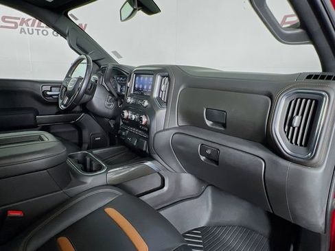 Used 2022 GMC Sierra 1500 AT4 w/ AT4 Preferred Package AWD/4WD image 42
