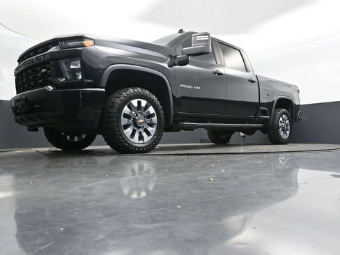 Used 2022 Chevrolet Silverado 2500 Custom w/ Safety Confidence Package image 39