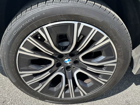 Certified 2025 BMW X3 xDrive30i AWD/4WD image 11