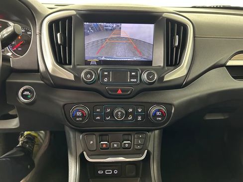 Used 2020 GMC Terrain SLE w/ Driver Convenience Package FWD image 23