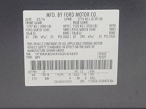 Used 2016 Ford Explorer XLT w/ Equipment Group 202A AWD/4WD image 33