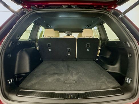 Used 2023 Jeep Grand Cherokee Limited w/ Luxury Tech Group II image 30