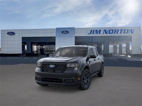 New 2025 Ford Maverick XLT w/ Equipment Group 301A image 2