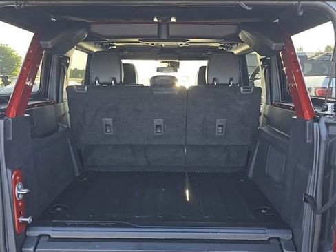 Used 2023 Ford Bronco Wildtrak image 18