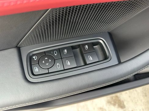 Used 2026 Porsche Taycan image 21