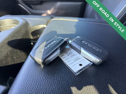 Used 2023 RAM 1500 Laramie image 31