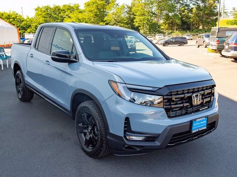New 2026 Honda Ridgeline Black Edition image 4
