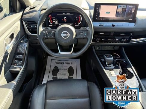 Used 2024 Nissan Rogue SL image 9