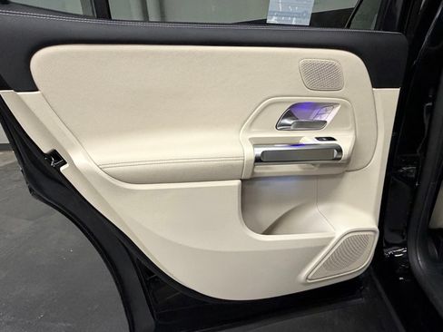 Certified 2026 Mercedes-Benz GLB 250 image 38