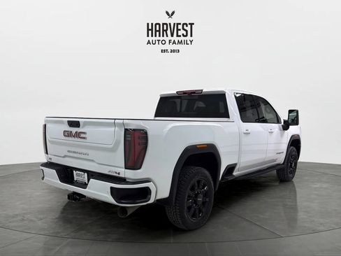 Used 2024 GMC Sierra 2500 AT4 w/ AT4 Premium Plus Package AWD/4WD image 6