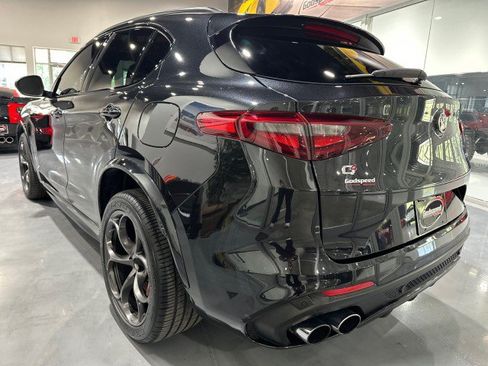 Used 2018 Alfa Romeo Stelvio Quadrifoglio w/ Driver Assist Dynamic Package AWD/4WD image 33