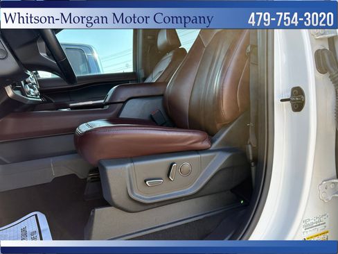 Used 2024 Ford Expedition Limited RWD image 13