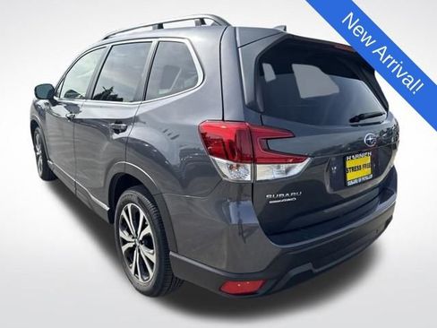 Used 2023 Subaru Forester Limited AWD/4WD image 5