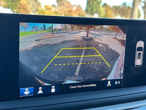 Certified 2025 Acura MDX SH-AWD w/ Technology Package image 27