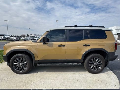 Used 2025 Toyota Land Cruiser w/ Premium Package image 4