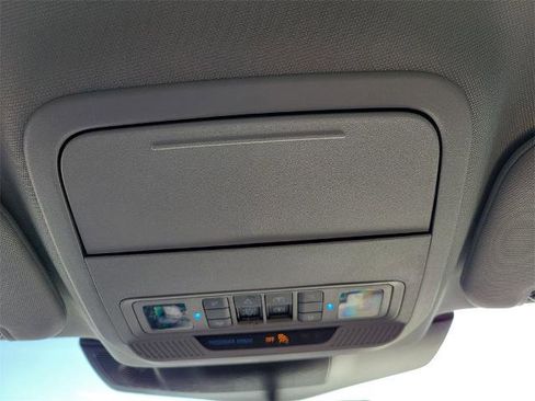 Certified 2023 Ford Explorer Limited w/ Equipment Group 301A image 32