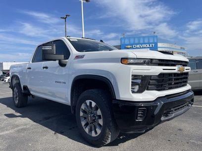 New 2026 Chevrolet Silverado 2500 Custom w/ Custom Value Package