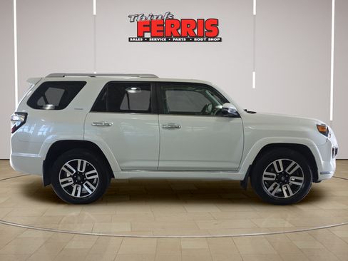 Used 2023 Toyota 4Runner Limited AWD/4WD image 4