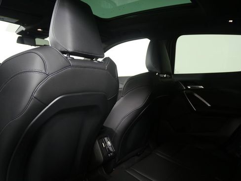 Certified 2025 BMW X2 xDrive28i image 19