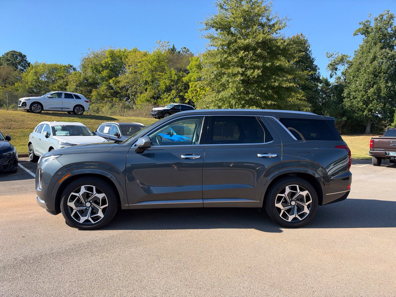 Used 2022 Hyundai Palisade Calligraphy w/ Cargo Package AWD/4WD image 9