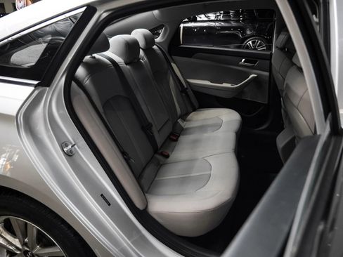 Used 2016 Hyundai Sonata SE FWD image 39