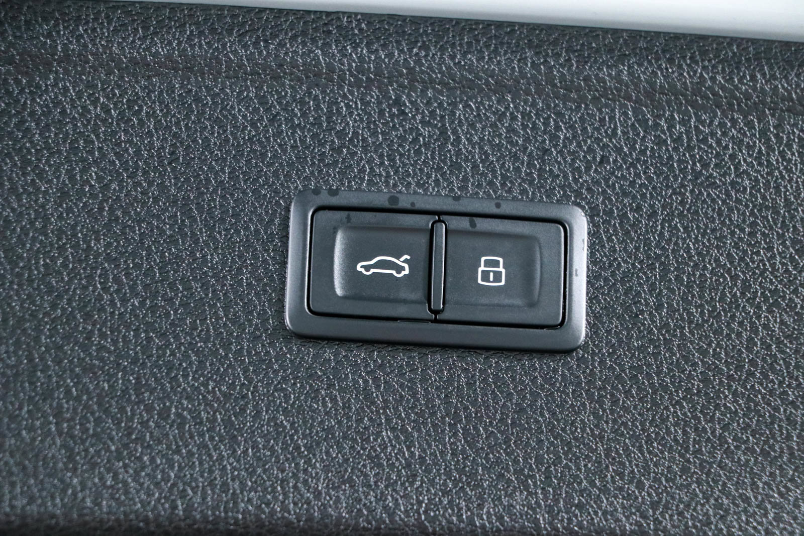 Used 2023 Audi Q5 2.0T Premium Plus w/ Premium Plus Package AWD/4WD image 30