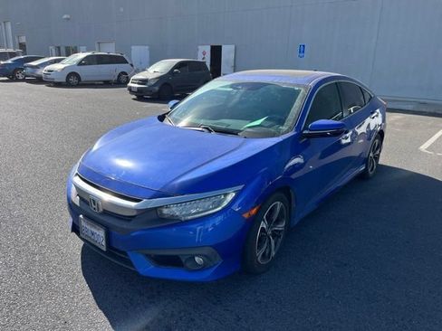 Used 2016 Honda Civic Touring image 1