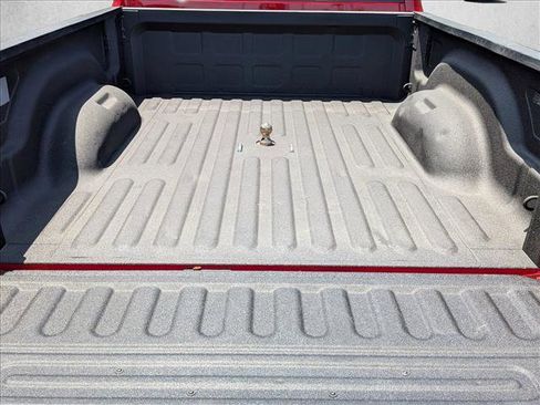 Used 2024 RAM 2500 Big Horn AWD/4WD image 18