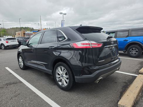Used 2020 Ford Edge Titanium w/ Equipment Group 301A AWD/4WD image 5