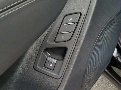 New 2026 Audi Q3 quattro 2.0T image 21