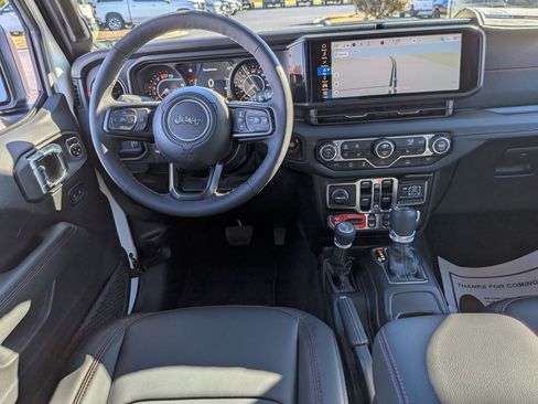 New 2026 Jeep Wrangler Unlimited Rubicon image 25