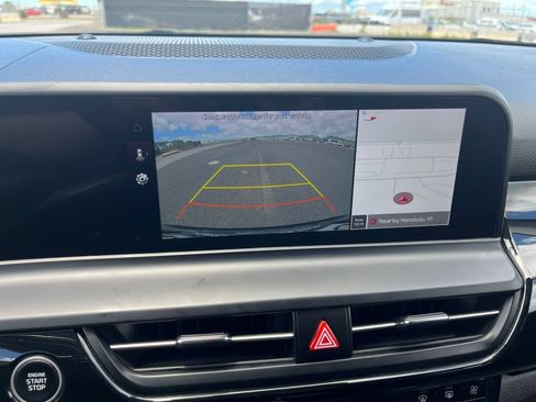 Used 2025 Kia Seltos S FWD image 19