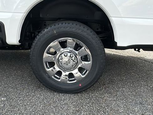 New 2026 Ford F250 King Ranch w/ Chrome Package image 19