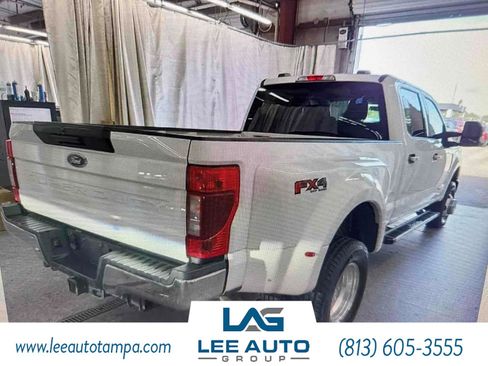 Used 2020 Ford F350 XLT w/ FX4 Off-Road Package AWD/4WD image 3