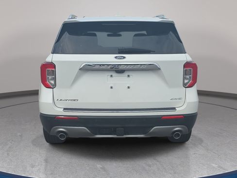 Used 2022 Ford Explorer Limited w/ Equipment Group 301A AWD/4WD image 6