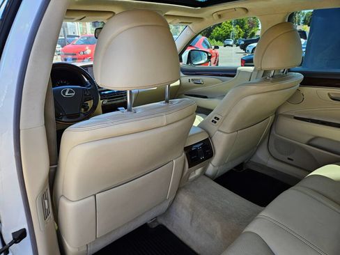 Used 2014 Lexus LS 460 L AWD/4WD image 12