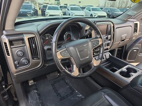 Used 2018 GMC Sierra 1500 Denali image 16