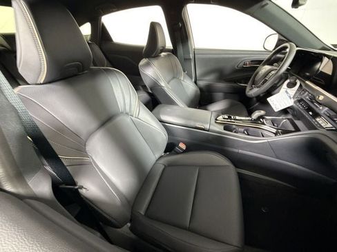 New 2026 Toyota Crown XLE AWD/4WD image 15