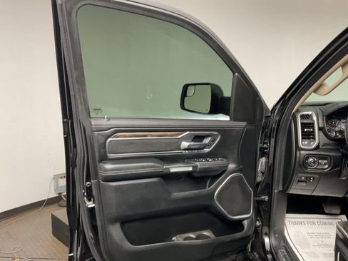 Used 2019 RAM 1500 Laramie image 10