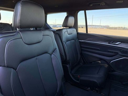 New 2026 Jeep Grand Cherokee L Limited image 20