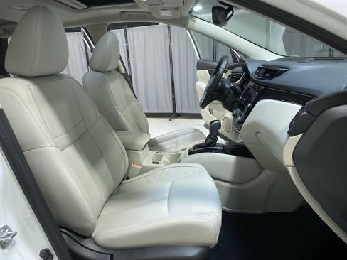 Used 2019 Nissan Rogue Sport SL w/ Premium Package AWD/4WD image 14
