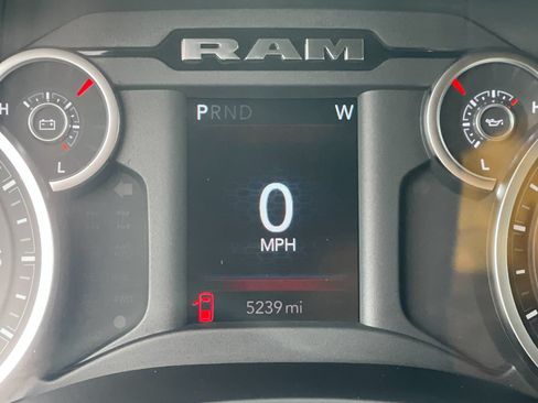 Used 2026 RAM 2500 Tradesman AWD/4WD image 29