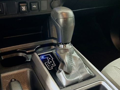 Used 2023 Toyota Tacoma SR5 RWD image 14