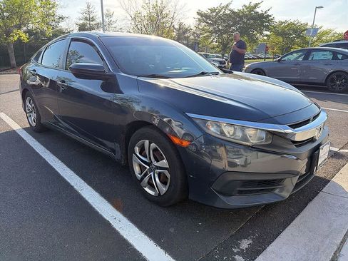 Used 2018 Honda Civic LX image 3
