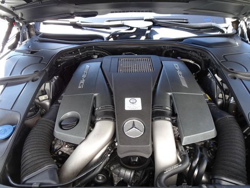 Used 2015 Mercedes-Benz S 63 AMG 4MATIC Coupe image 20