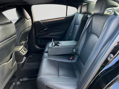 Used 2020 Lexus ES 350 F Sport w/ Accessory Package image 11