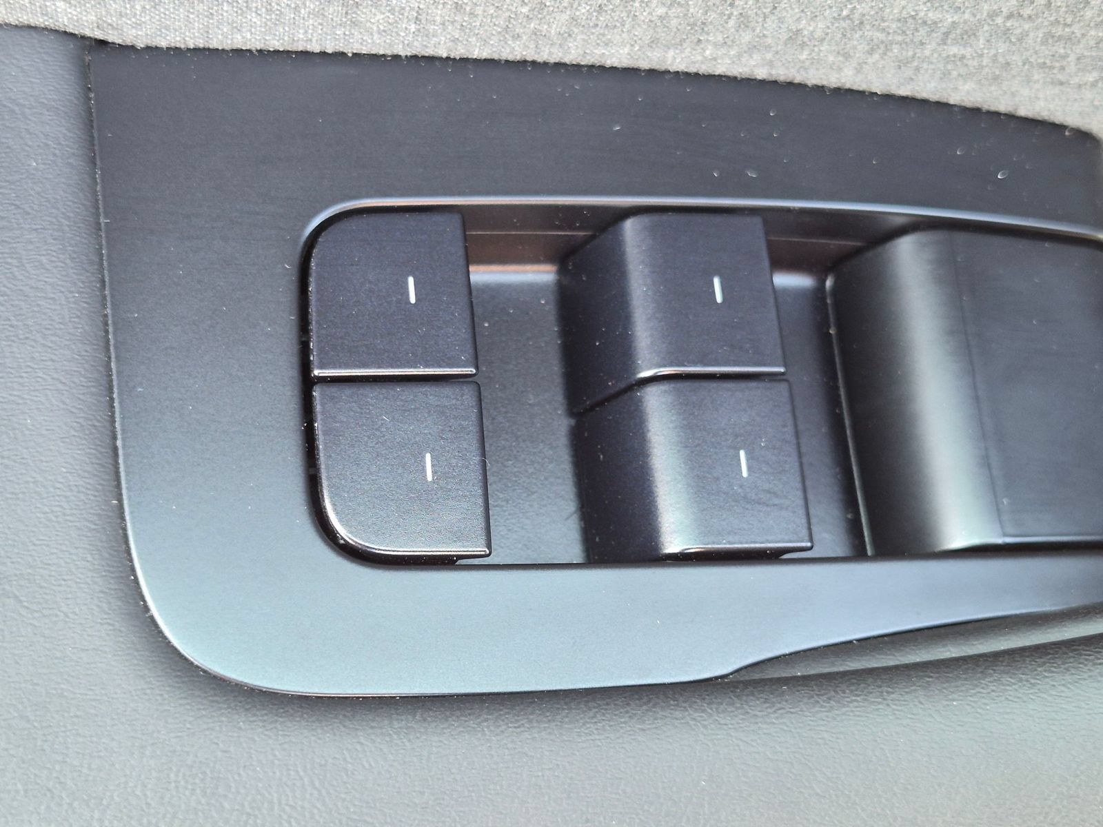Used 2025 Tesla Model 3 Long Range RWD image 14