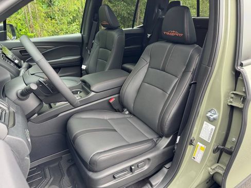 Used 2026 Honda Ridgeline TrailSport image 9