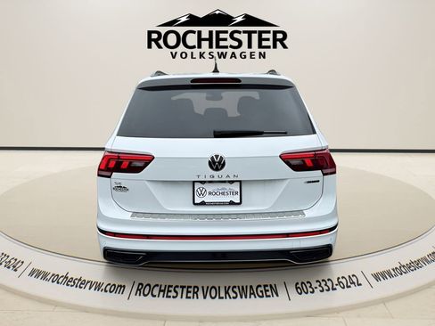 Used 2022 Volkswagen Tiguan SE R-Line AWD/4WD image 5