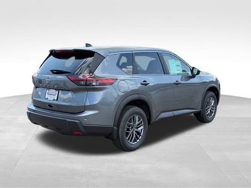 Used 2026 Nissan Rogue S image 5